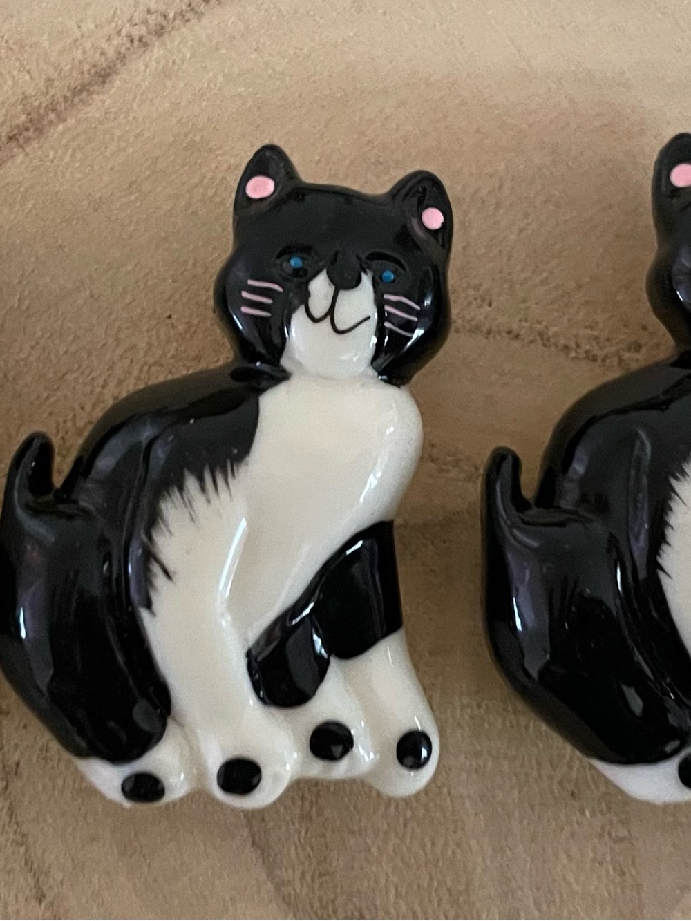 Black & White Ceramic Cat Button cover